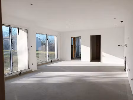 location maison 4 pièces 86 m² à beaulieu-sous-la-roche (85190)  970 €