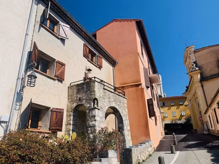 location maison 4 pièces 73.33 m² à la turbie (06320)  1 950 €
