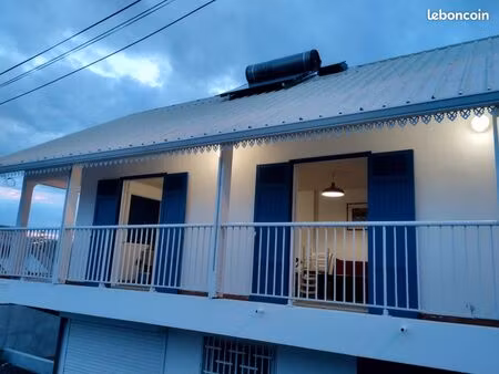 a louer appartement en duplex avec vue mer