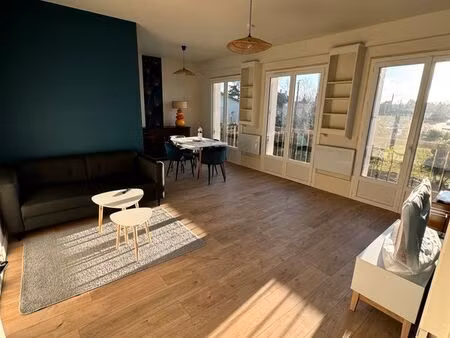 ? appartement meublé 5 pièces – 77 m² – balcon & parking