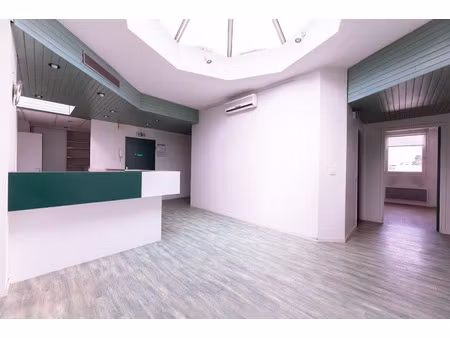 local professionnel à vendre pau 10 pièce(s) 235m2 295 000€