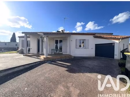 maison à le passage (47520)