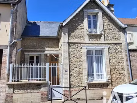 maison de ville à villeneuve-sur-yonne (89500)