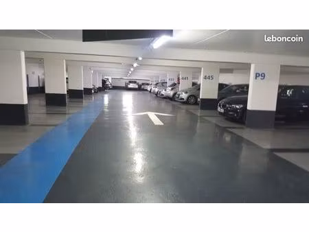 parking place du martroi