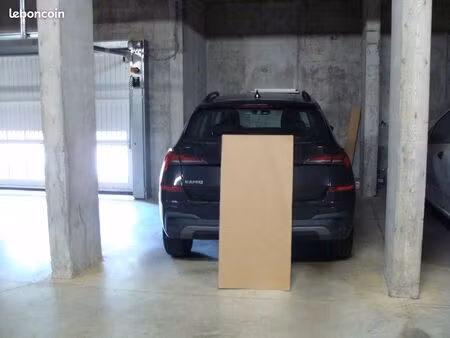 vends box garage
