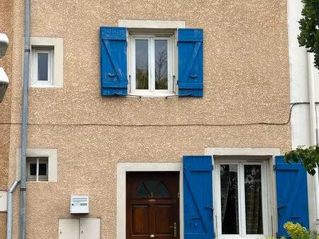 maison avec cour et jardin