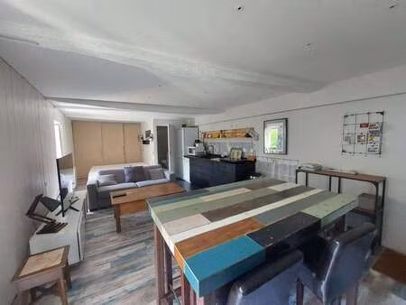 location appartement t1 meublé à vannes (56000) : à louer t1 meublé / 38m² vannes