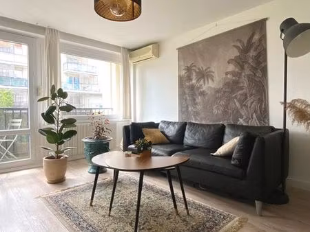 appartement rénové t3 lumineux traversant avec balcon cave et parking – lyon 7 jean jaurès