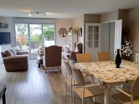 appartement 157 m2 avec belle terrasse exposée est sud ouest secteur calme chemin de fonta