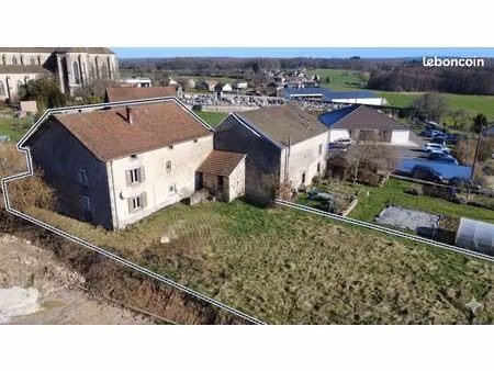 maison de village 120m²
