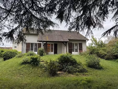 vente maison 5 pièces 124 m² à descartes (37160)  152 250 €