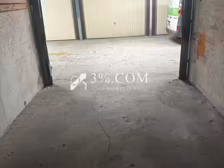 garage dans résidence sécurisée