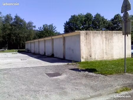 box / garde meubles / garage