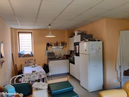 appartement à louer pour juillet-août sur aubusson