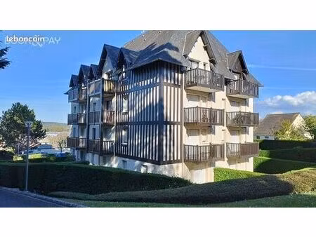 bel appartement de 2 pièces 28 m2 en location meublé à proximité immédiate du centre ville
