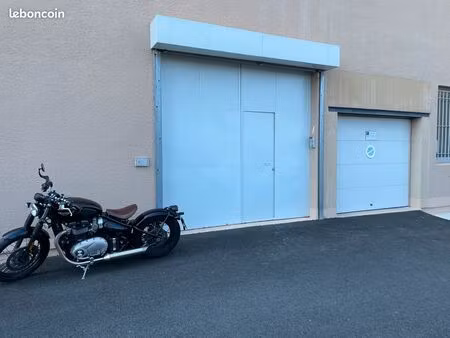 locaux artisanaux  commerciaux  industriels