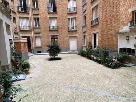 bureaux 35 m² paris