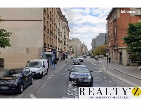 local commercial 140 m²