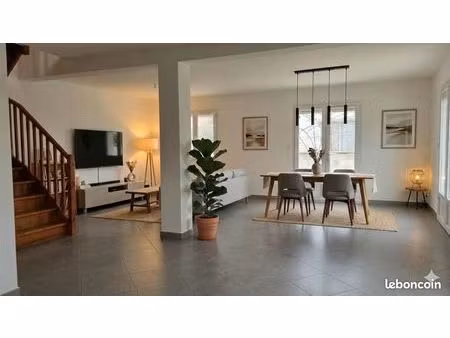 maison de ville 4 pièces 120 m²