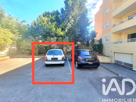 vente parking 13 m²