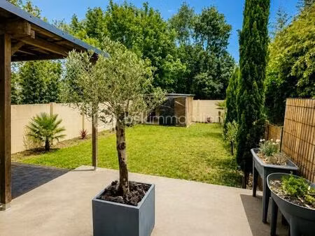 maison de ville de 101 m² avec jardin  au calme  sans vis à vis  dpe a