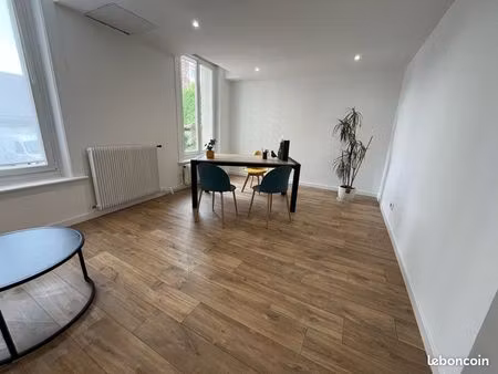 bureau 20 m2 - centre ville