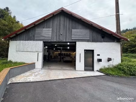 local commercial