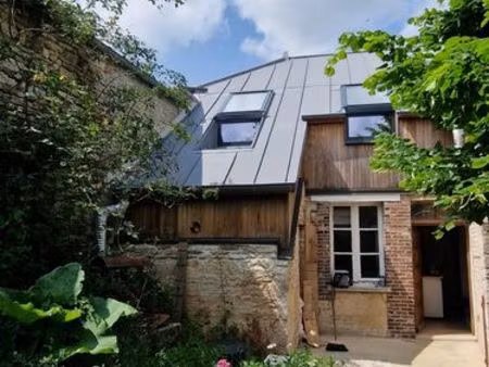 maison de village 2 pièces 100 m²