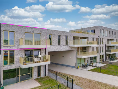 appartement te huur in kapellen met 2 slaapkamers