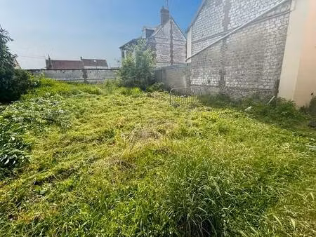terrain constructible de 175 m² - projet maison avec étage