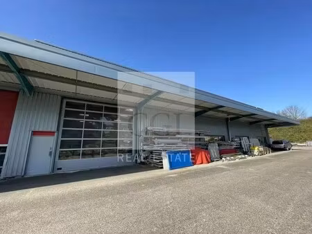 location local d’activités saint blaise du buis 38140 570m²