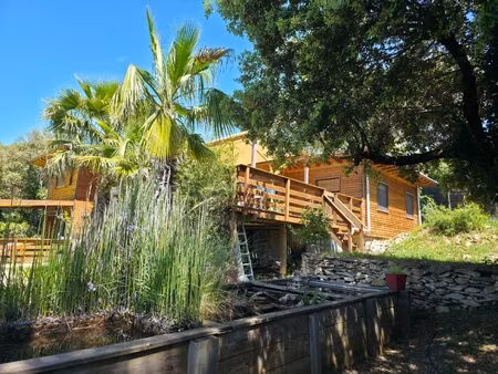 jolie villa avec gite et vue imprenable sur la garrigue