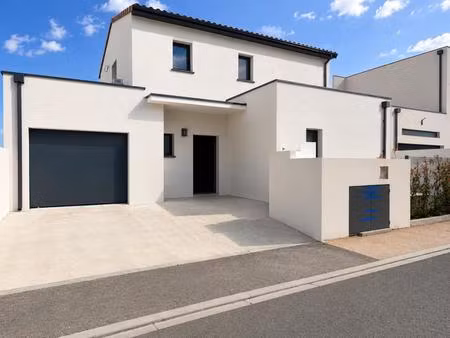 a vendre villa avec pisicine