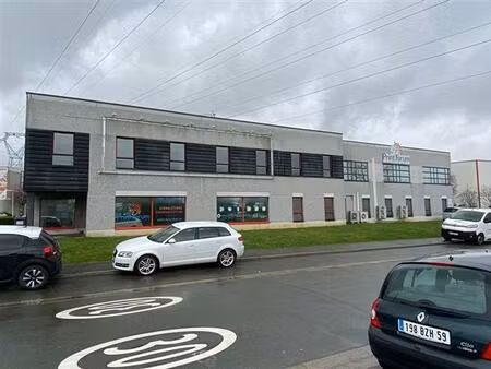 location bureau wasquehal 367 m²