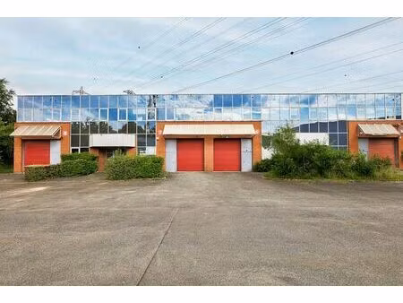 location local d'activités massy 820 m²
