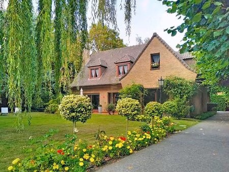 maison de luxe de 173 m2 en vente bousbecque  hauts-de-france