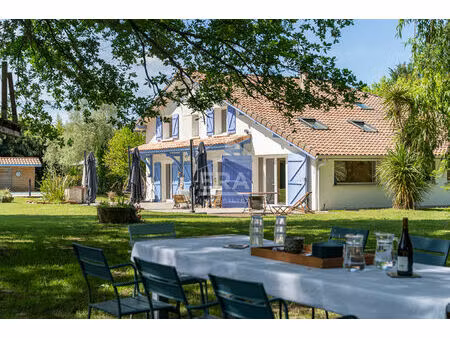demeure de prestige 10 pièces 278 m² à vendre / acheter mont-de-marsan 40000 ? | era immob