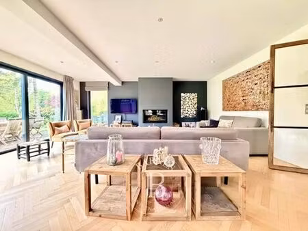 maison de luxe 6 chambres en vente à croix  france
