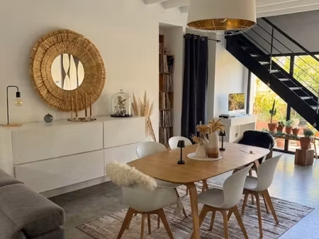maison contemporaine familiale à deux pas du bourg et des commodités