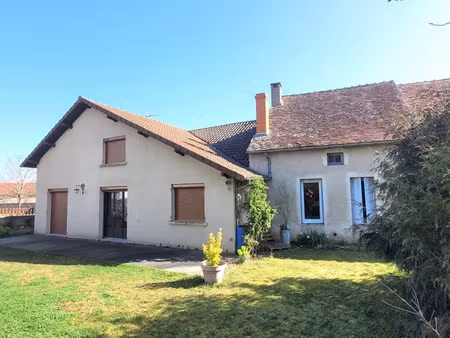 vente maison 7 pièces 156 m² à saint-quintin-sur-sioule (63440)  139 900 €
