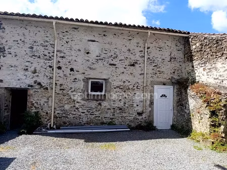 vente maison 6 pièces 235 m² à mouilleron-en-pareds (85390)  169 000 €