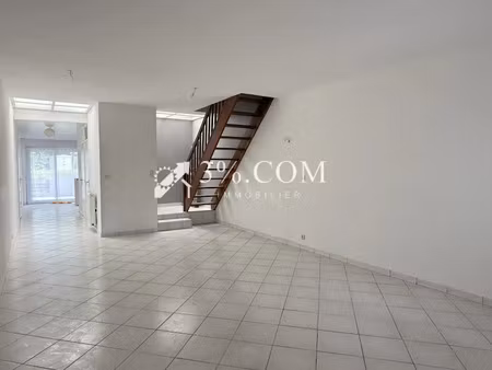 vente maison 5 pièces 105 m² à neuville-en-ferrain (59960)  212 000 €
