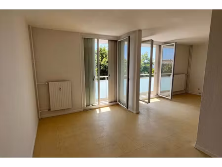 vente appartement 5 pièces 95 m² port-de-bouc (13110)
