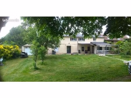 maison 6 prièces  140 m2