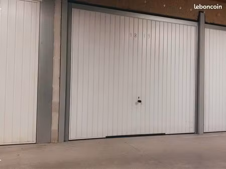 garage double box