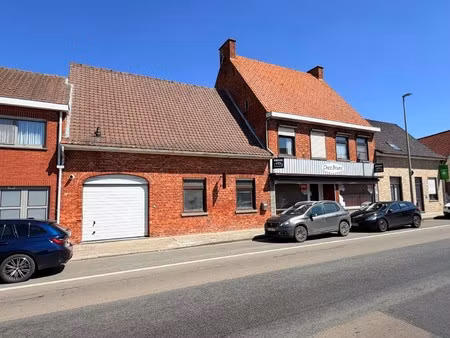 ruim pand met omgevingsvergunning tot opsplitsing