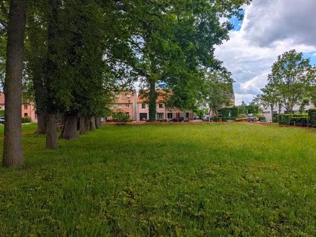 perceel van 3.000m² voor open bebouwing met zicht op weilanden