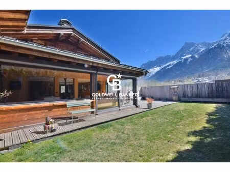 propriété sur 2 niveaux avec bureaux et appartements - 197 m² - les houches