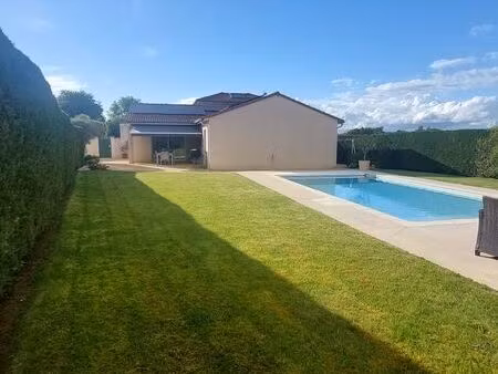 maison 7 pièces 160m2