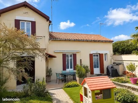 maison familiale rénovée 110m² – 4 ch – jardin – plage à pied – châtelaillon